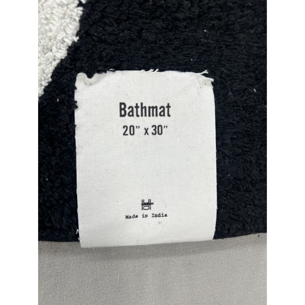 Urban Outfitters Peach Bird Cotton Bath Mat Washable Black White Rug - Picture 4 of 5